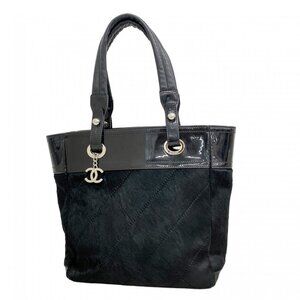 CHANEL Black Leather Tote Bag